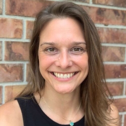 Stephanie Hruzek